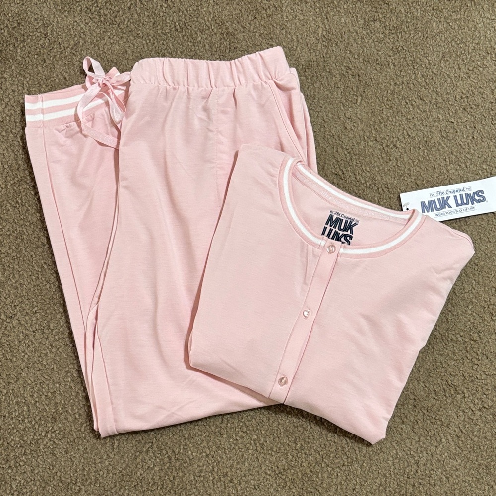 Muk Luks Light Pink Lounge Set- Women’s size XL